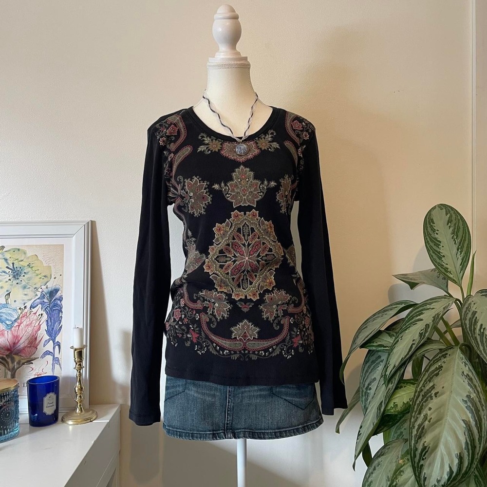 y2k graphic paisley henley womens sz L black indie grunge punk